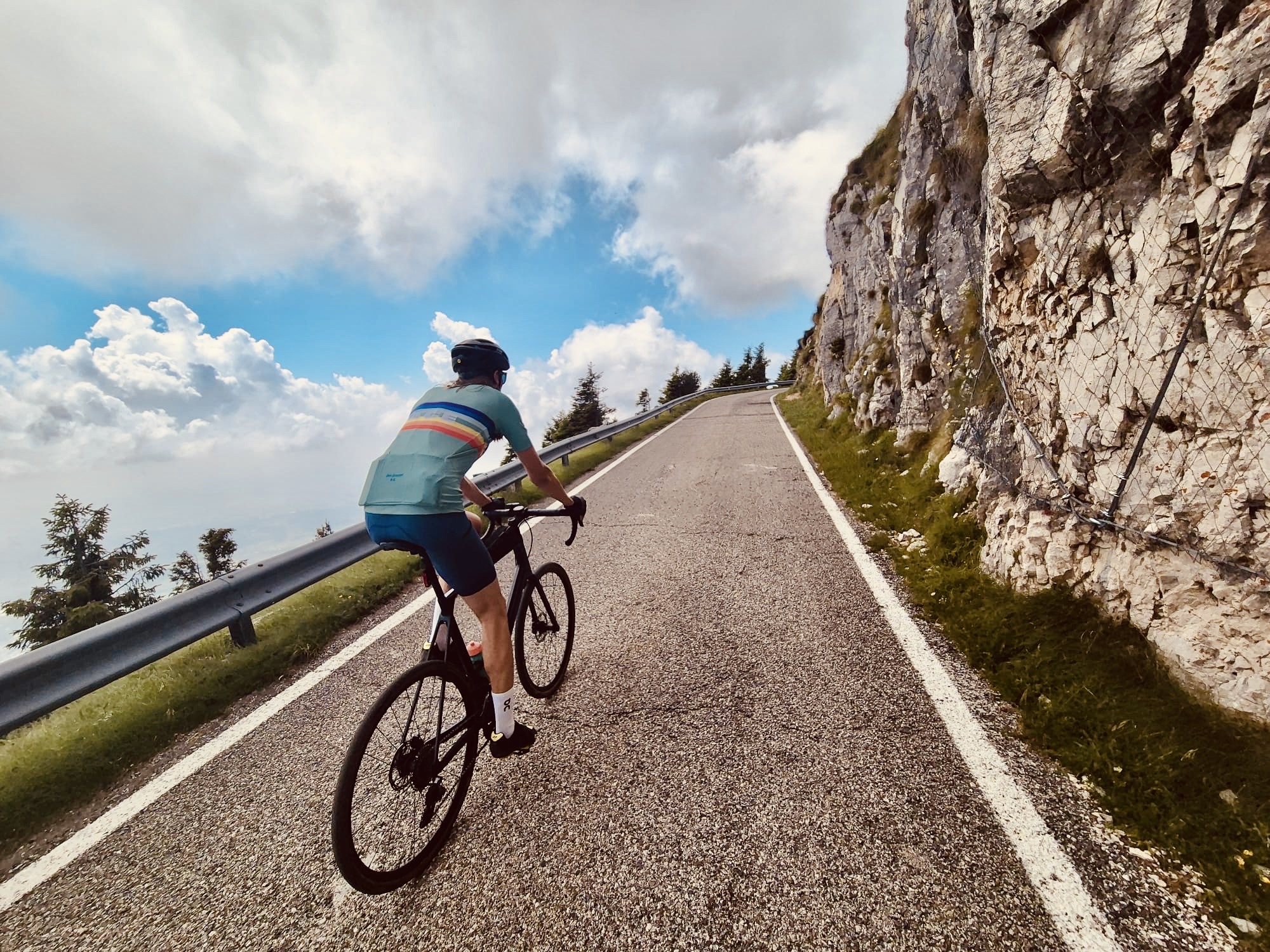 7c6e427d-b70f-414f-8eb8-91ae63f05a80 (3)